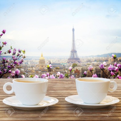 Una tarde de café en París