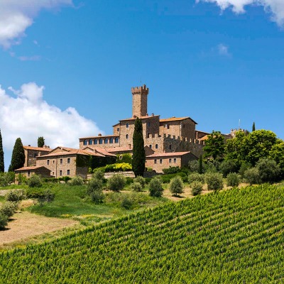Visita Castello Banfi, Toscana, Italia