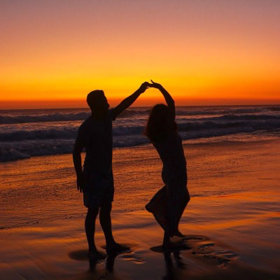 SUNSET Y UN BAILE INOLVIDABLE 