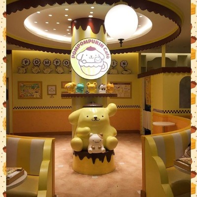 Tarde de Café en cafetería de Pompompurin :3