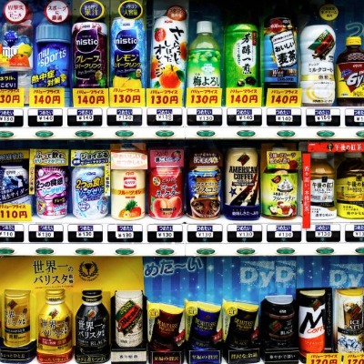 Refrescos para hidratarse de máquinas expendedoras