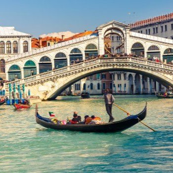 Paseo en góndola por Venecia