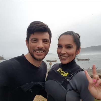 Traje de Surf para que Katy Navegue con Francis